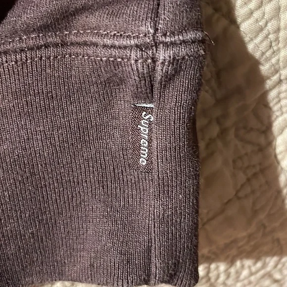 NEW Brown Supreme Box Logo Crewneck - Picture 3 of 3